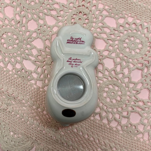 Vintage 1978 Avon Pampered Piglet Ceramic Pomander w/ Box - Picture 4 of 4